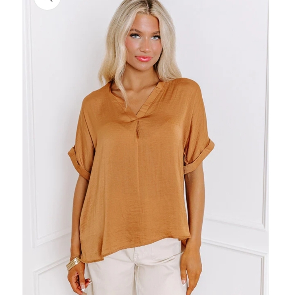Impressions Stylish Setting Shift Top in Camel